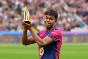 阿贾克斯天才中场1亿欧转会曼城