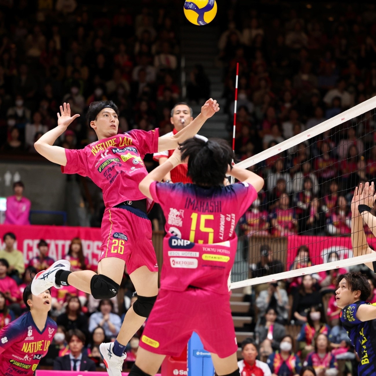 《战锤40K：战争黎明4》故事宣传片 二轮A测将开启